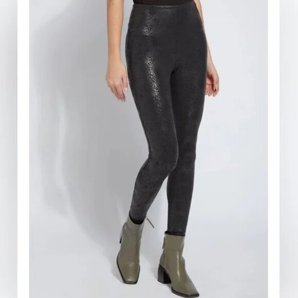 Lysse Leggings Size 3X Black Snakeskin Print Stretch Faux Leather NWT - Picture 1 of 8